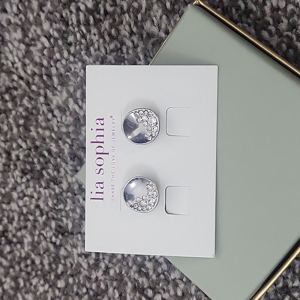 Lia Sophia studs